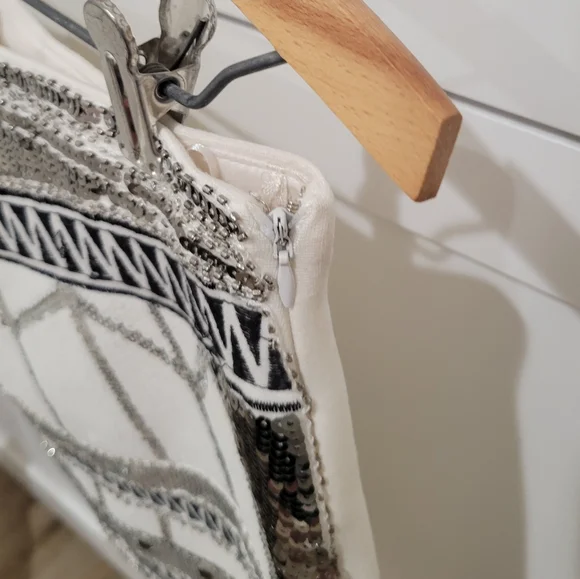 Gianni Bini Sequin Embellished Mini Skirt - Black and Silver | Size Small - Picture 4 of 6